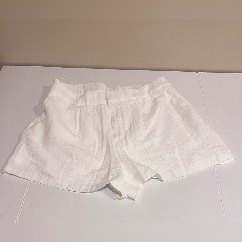 Nine West Women's White 100% Cotton Lined Shorts Preppy Coastal Travel Summer Lg